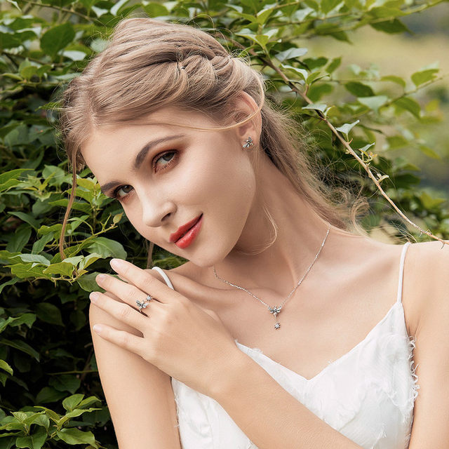 Classic Silver Jewelry Pieces Every Woman Should Own