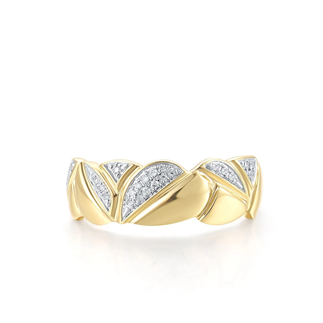 14K 585 Yellow Gold Sparkling Diamond Ring